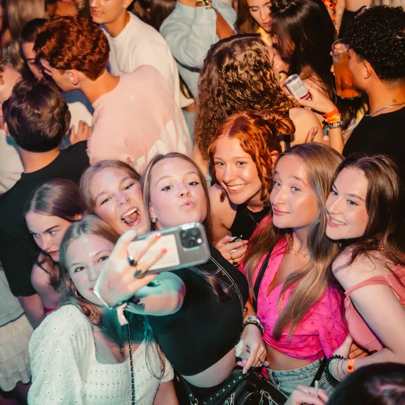 malgrat_de_mar___summer_bash___jongerenreizen___5-fbeaf9e7-37b0-4f6b-8d3d-74ec2768fe8a