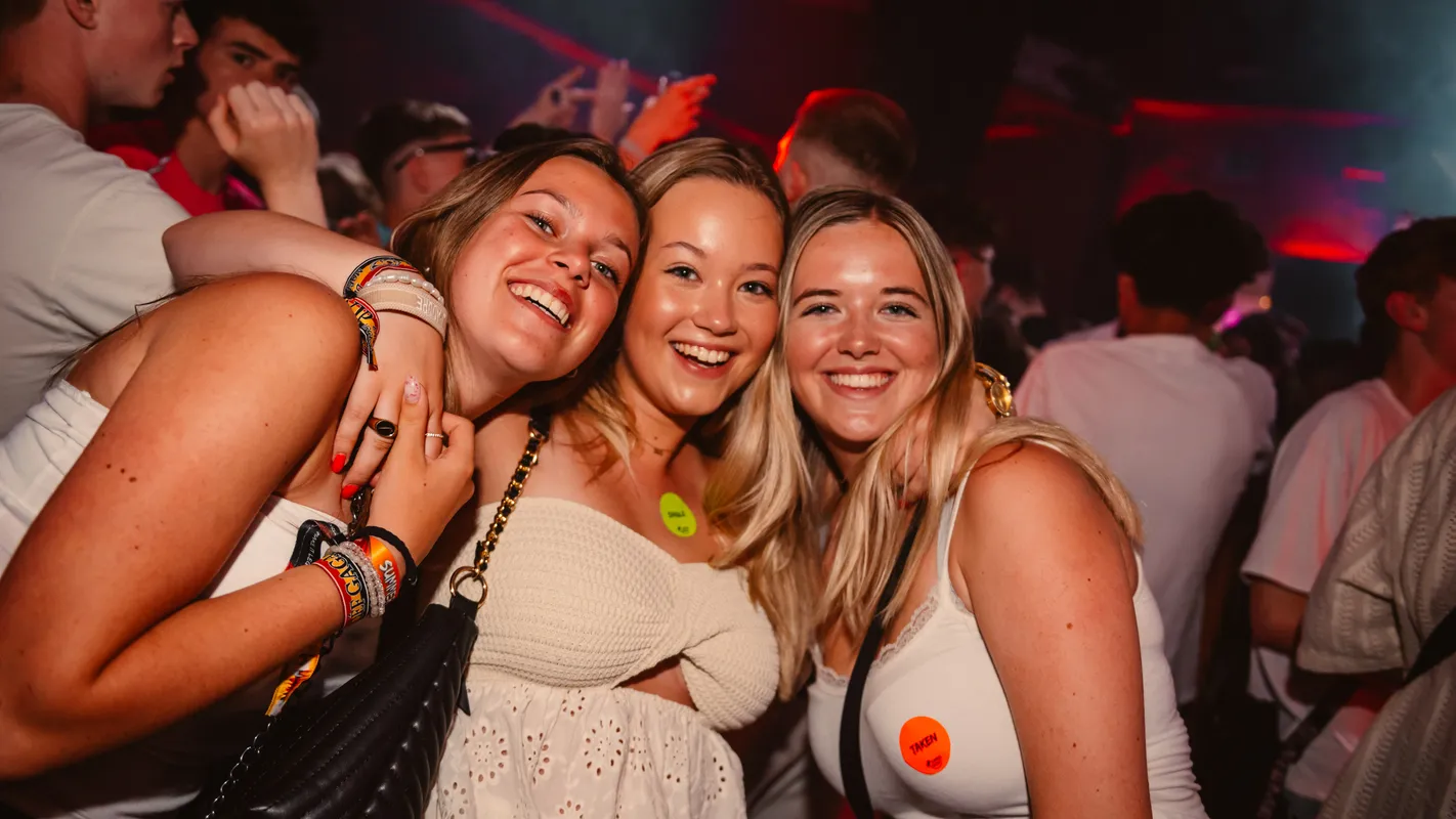 DUTCH NIGHT IN 'T HOF