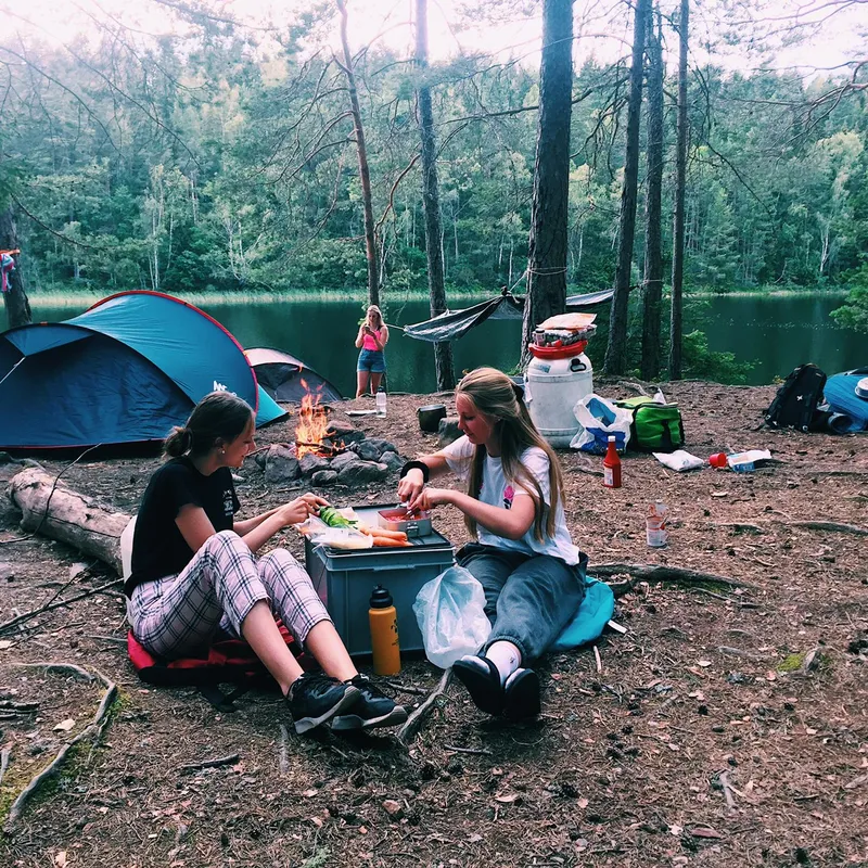 reisrebbels - zweden - kanotrekking - zomerkamp