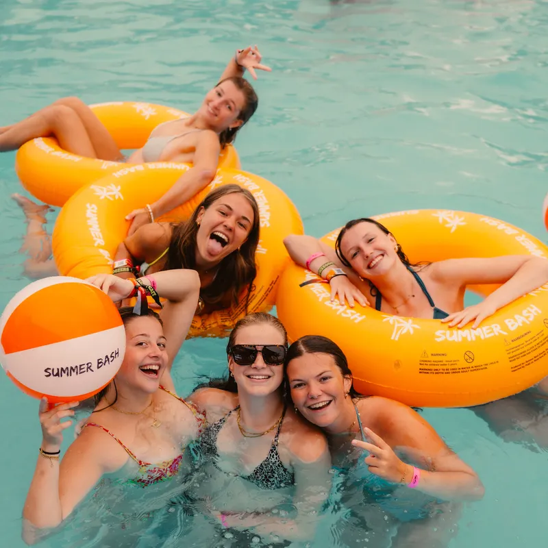 summer_bash___jongerenreizen___malgrat_de_mar___zomerreizen___1-eacfe3b7-edbc-4c85-b174-a7202a6b98e1