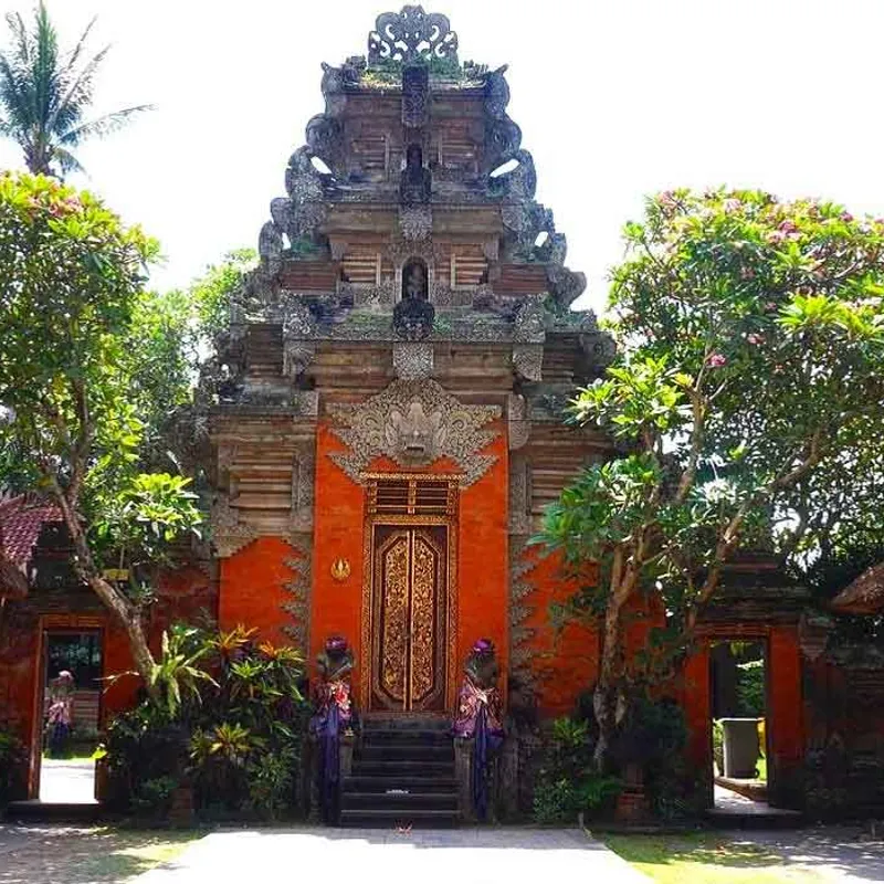 Puri Saren - Bali - Explore - Summer Bash