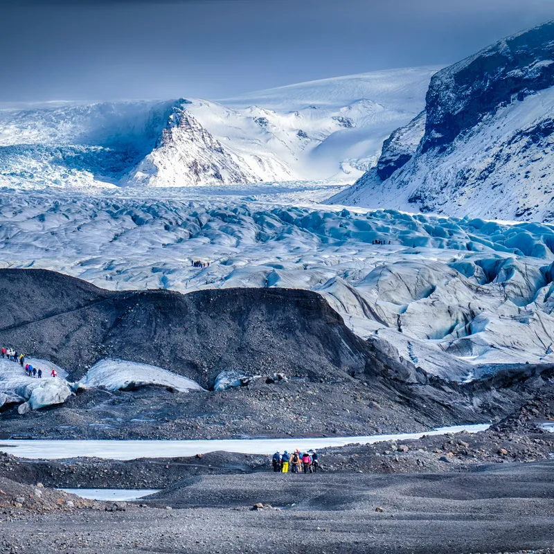 world_face_oQOre9PfdSQ_unsplash-31c4e589-6719-46ab-8e74-adbb73c043df